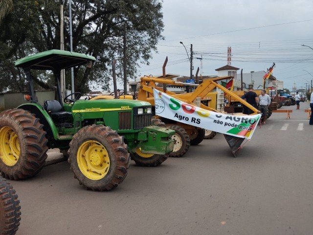 SOS AGRO RS - Tratoraço em Tupanciretã 7