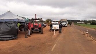 Protestos de caminhoneiros são registrado em todo o Rio Grande do Sul 