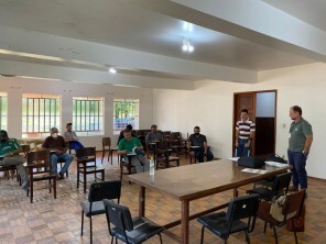 Curso de Apicultura é promovido pela Secretaria de Desenvolvimento Rural