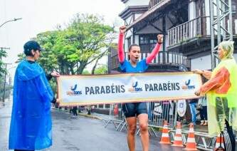 Pâmela Franco Fernandes conquista o 2º lugar na 3ª Meia Maratona de Igrejinha