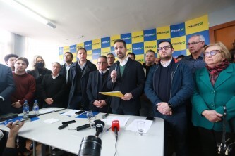 Eduardo Leite anuncia sua pré-candidatura pelo PSDB ao governo do estado