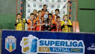 Levy é campeão pelo Novo Horizonte na Super Liga SM de Futsal