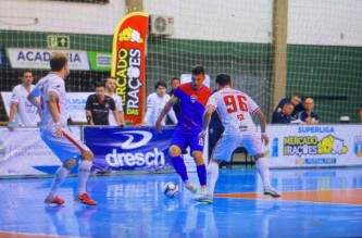 Tupanciretanenses avançam para a semifinal da Super Liga Santa Maria de Futsal