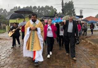 Frei Carmelita Raphael convida a comunidade de Tupanciretã para celebrar o dia de Nossa Senhora Aparecida