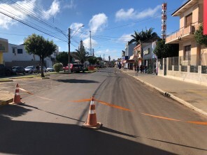 Centro de Tupanciretã está com trânsito bloqueado em uma pista