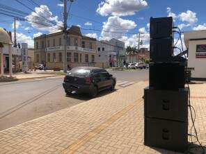 Desfile da Benção da Máquina Pública causa alteração no trânsito da Av. Vaz Ferreira