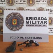 Brigada Militar de Júlio de Castilhos prende homem com arma de fogo