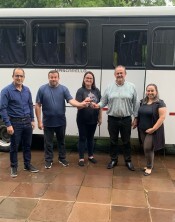 Partido dos Trabalhadores realiza entrega de Micro-ônibus para Prefeitura de Tupanciretã