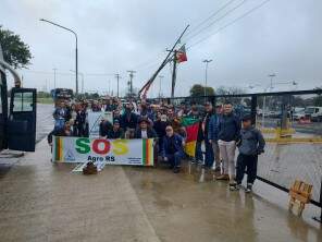 Tupanciretanenses chegam a Porto Alegre, intensificando ações do SOS AGRO RS