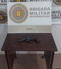 Brigada Militar de Jari prende homem armado descumprindo Medida Protetiva